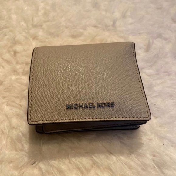 Michael Kors Handbags - Michael Kors Grey Wallet